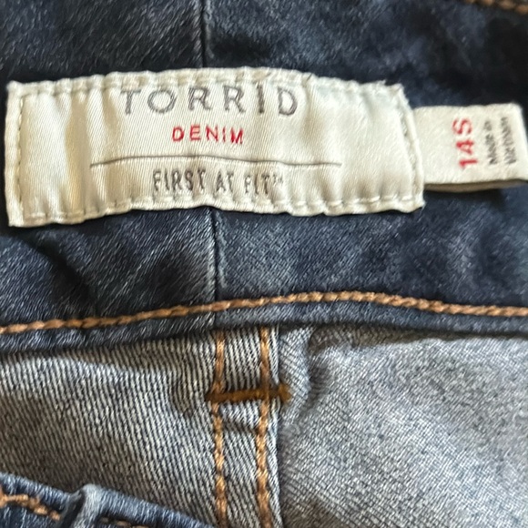 Torrid Jegging Premium Stretch Denim 14S - Picture 9 of 9